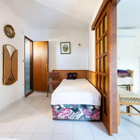 Slavko R Apartment *